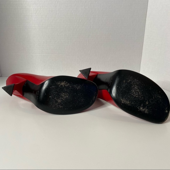 MIU MIU Vintage Red Round Toe, Triangle Heel 37.5 - Picture 8 of 10